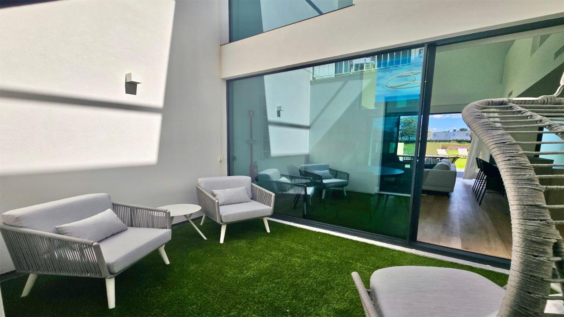 Villa Essence By Cleverdetails_Lux, Priv/Pool กัวเตย์รา ภายนอก รูปภาพ