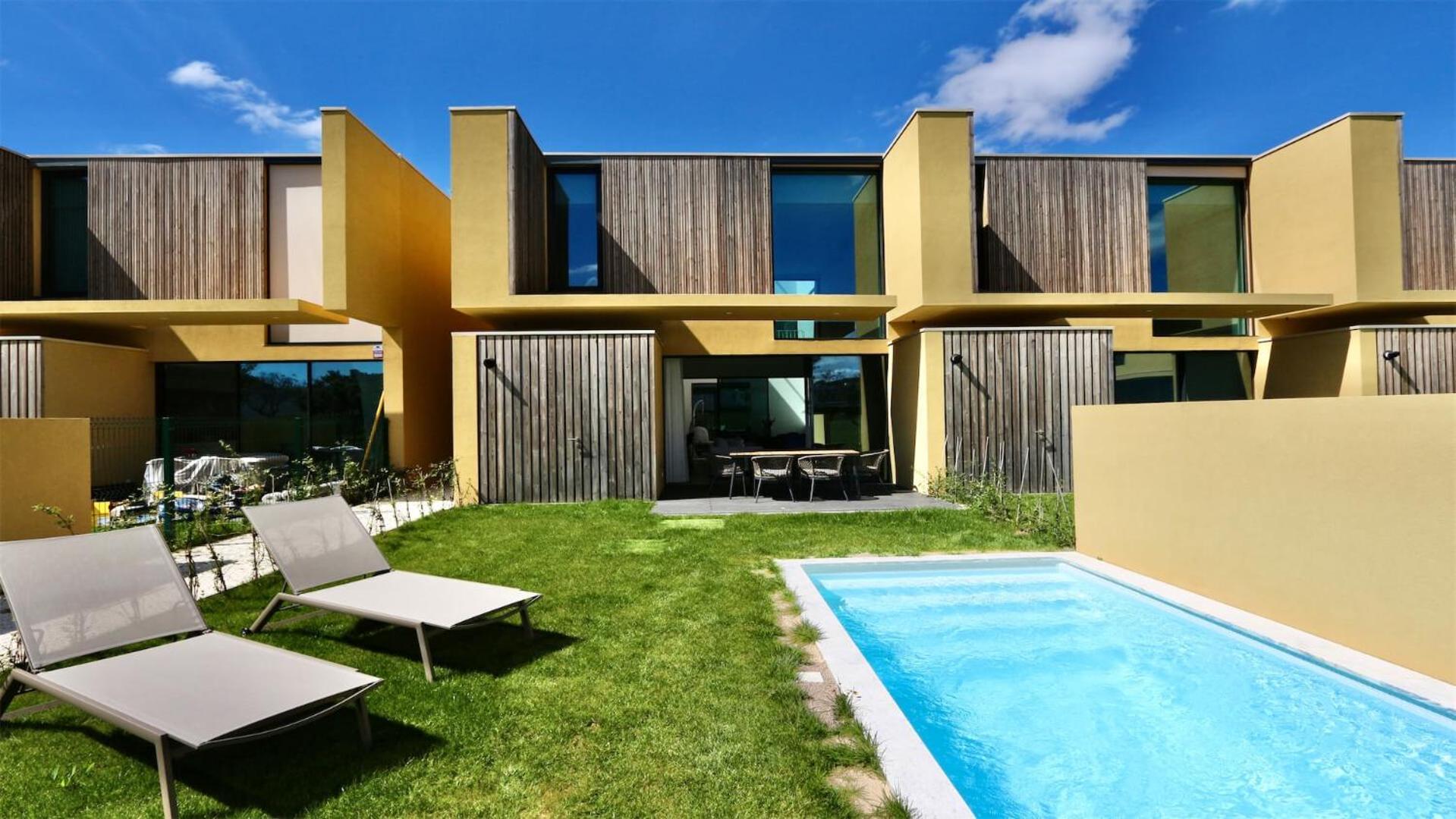 Villa Essence By Cleverdetails_Lux, Priv/Pool กัวเตย์รา ภายนอก รูปภาพ